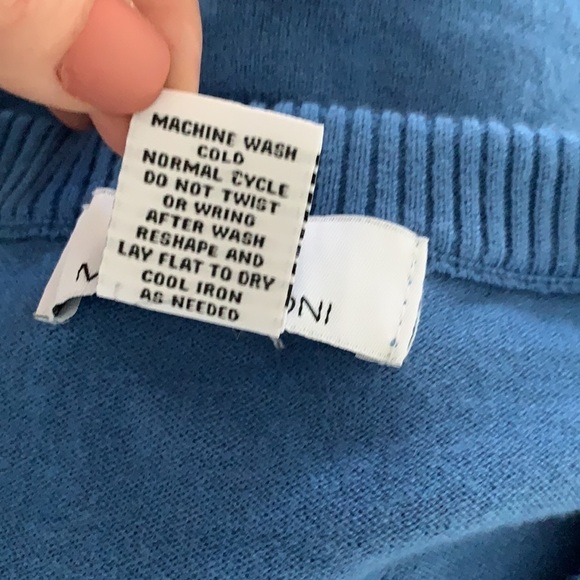 MAGASHONI Light Blue Crewneck Sweater - Picture 9 of 10